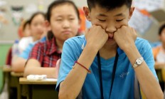 梦见去上教室上课(梦见去教室上课好多人)